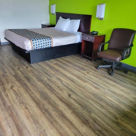 Zainee Inc Budgetel Inn And Suites Огъста Екстериор снимка