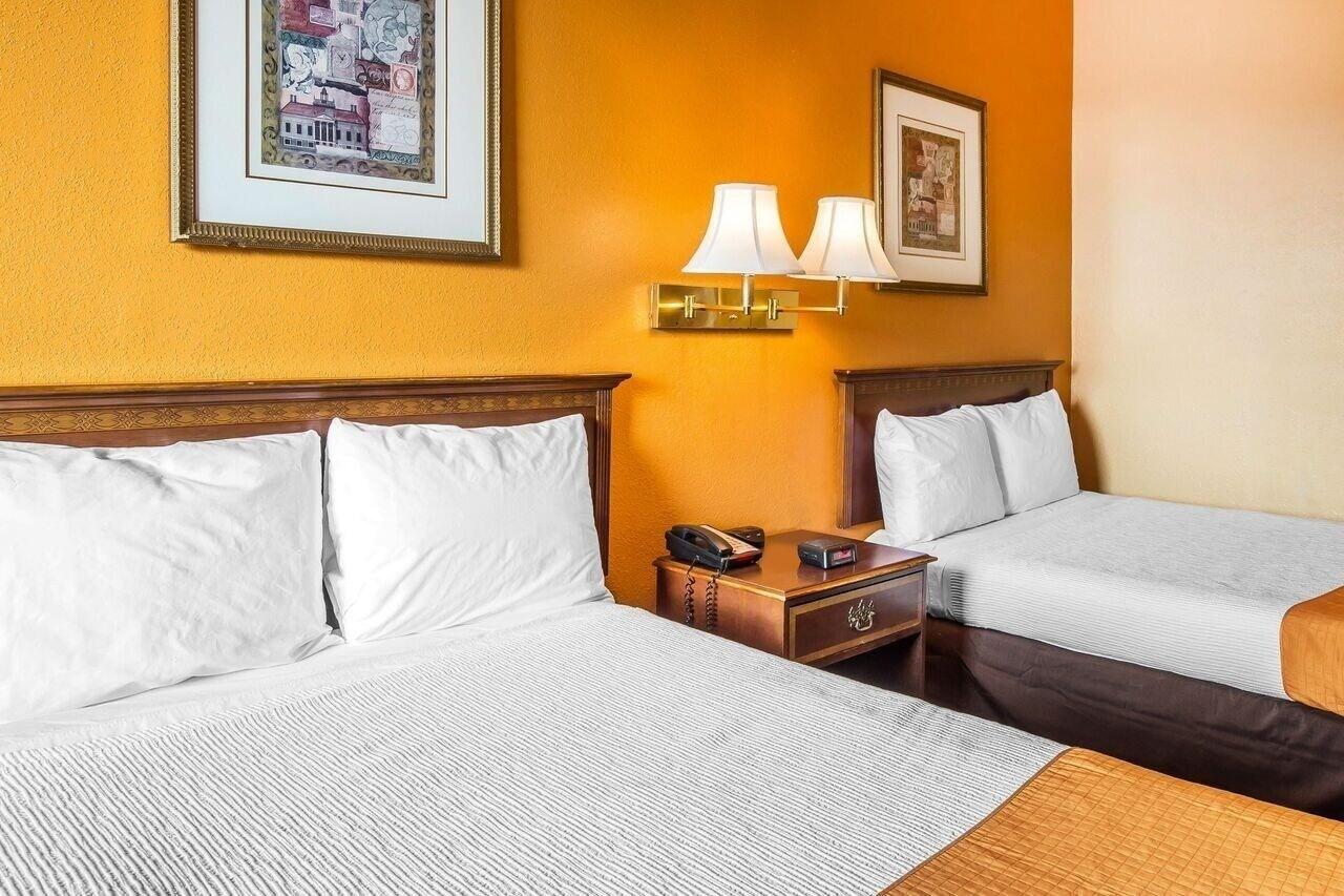 Zainee Inc Budgetel Inn And Suites Огъста Екстериор снимка