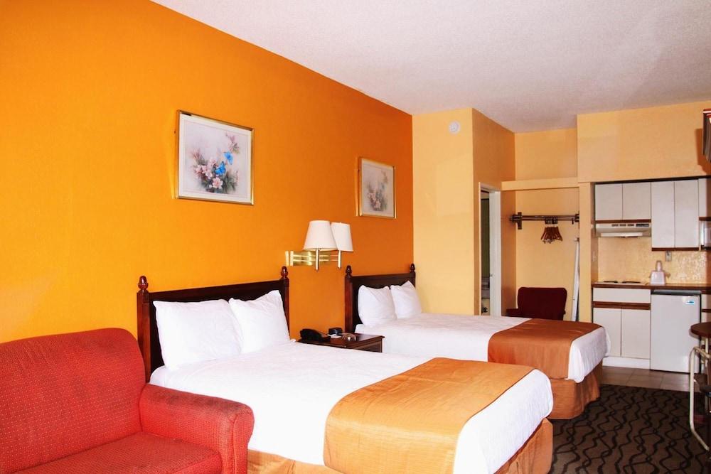 Zainee Inc Budgetel Inn And Suites Огъста Екстериор снимка