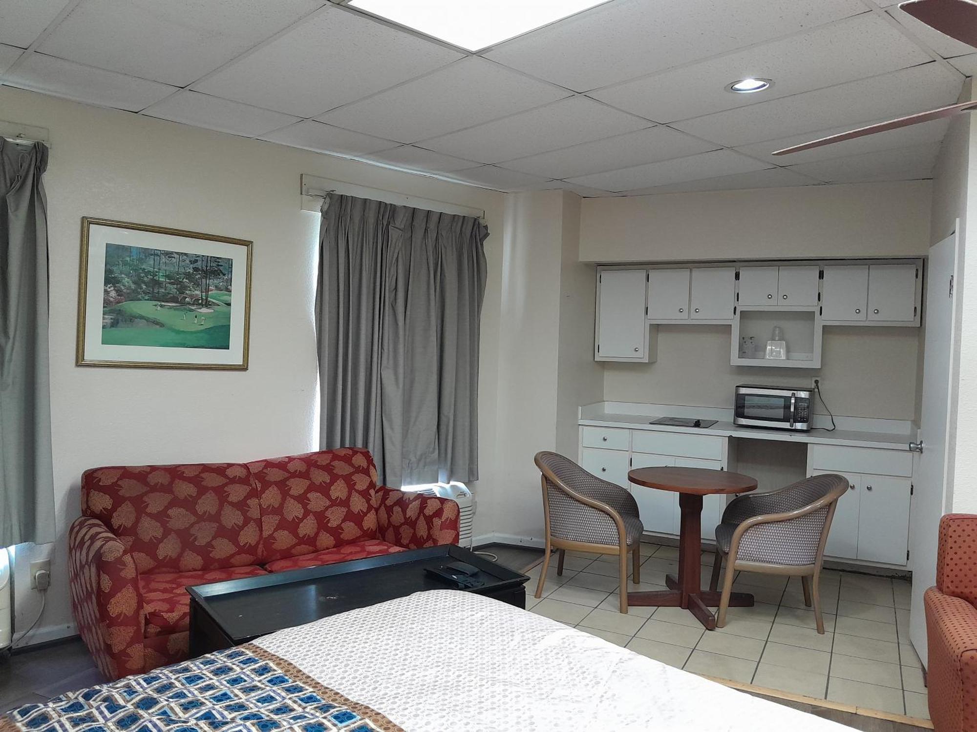 Zainee Inc Budgetel Inn And Suites Огъста Екстериор снимка