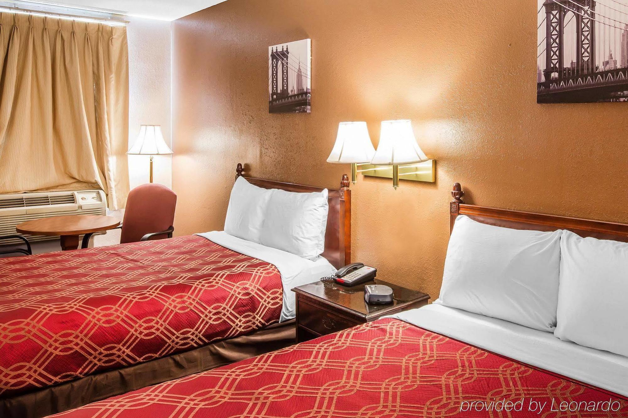 Zainee Inc Budgetel Inn And Suites Огъста Екстериор снимка