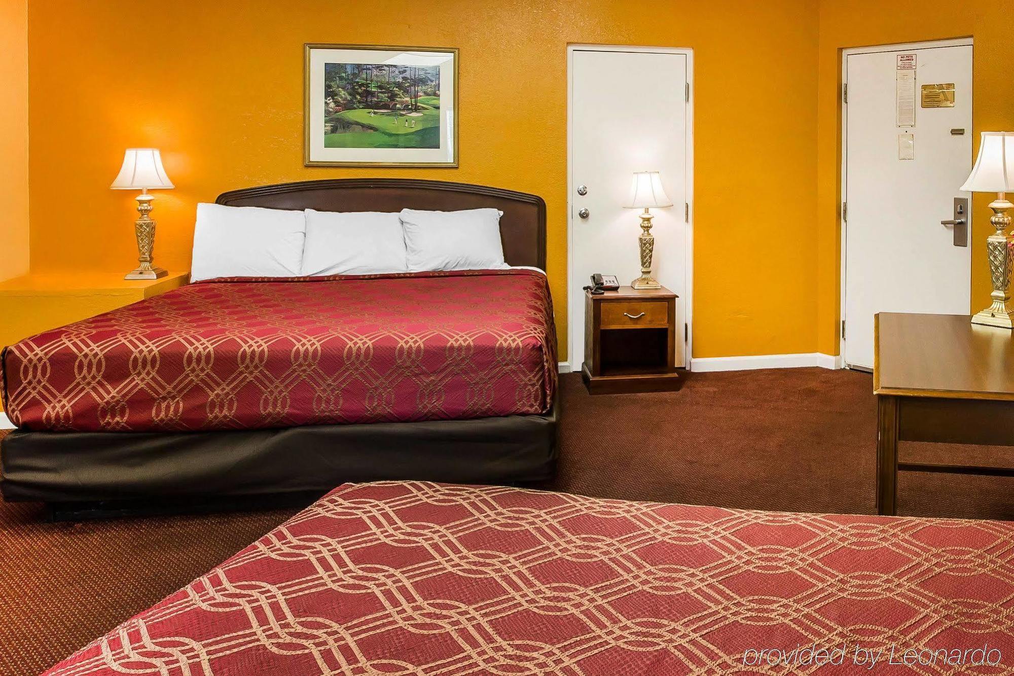 Zainee Inc Budgetel Inn And Suites Огъста Екстериор снимка